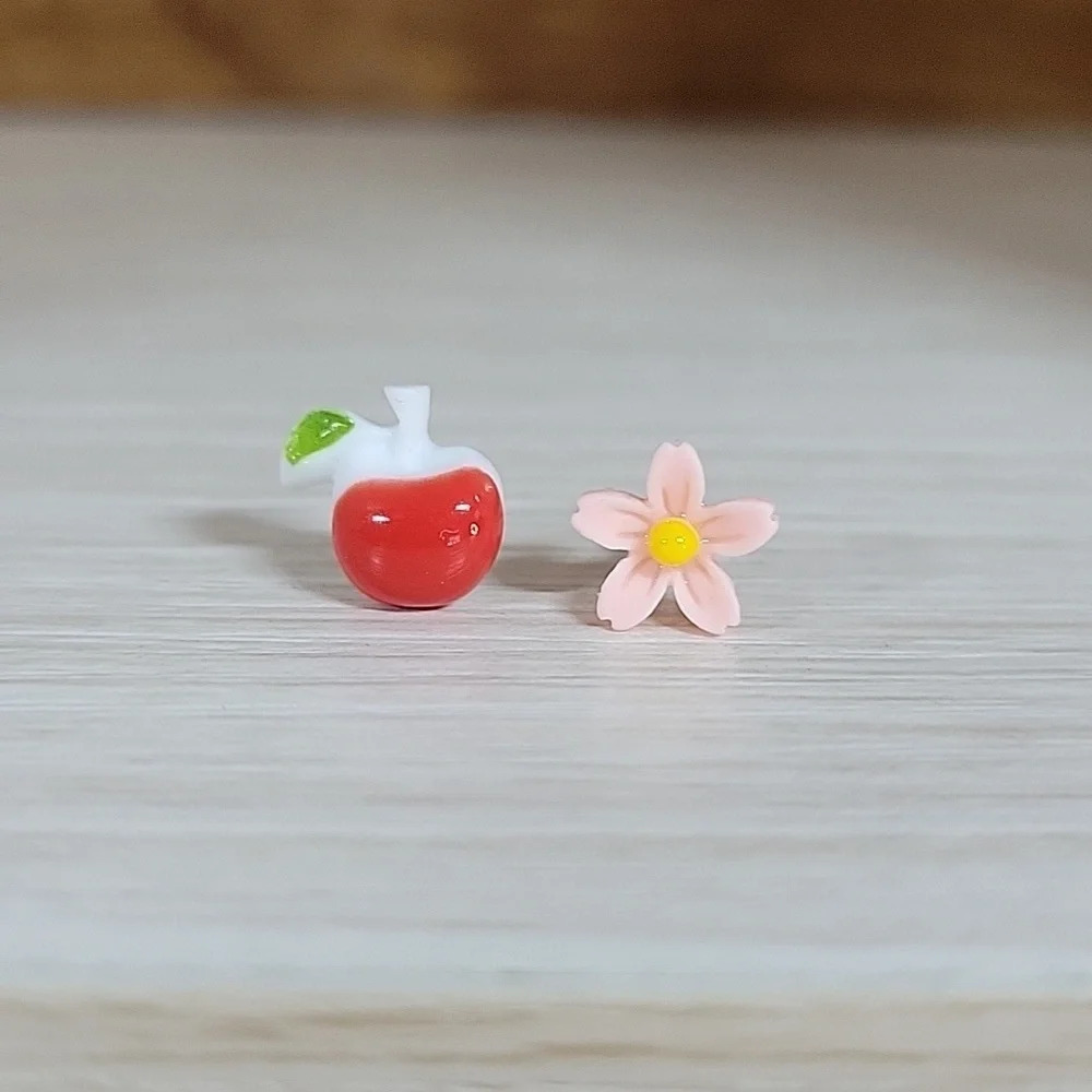 APPLE BLOSSOM CERAMIC STUD EARRINGS